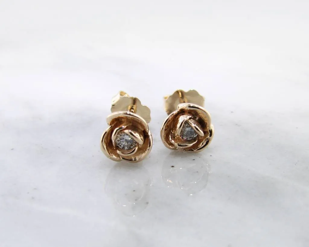 0.24ct TDW Diamond Earring Studs Yellow Gold, Petite Rosebud