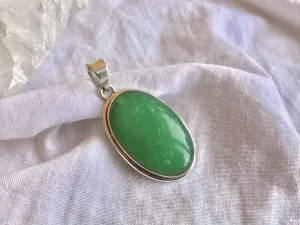 Chrysoprase Brea Pendant - Long Oval