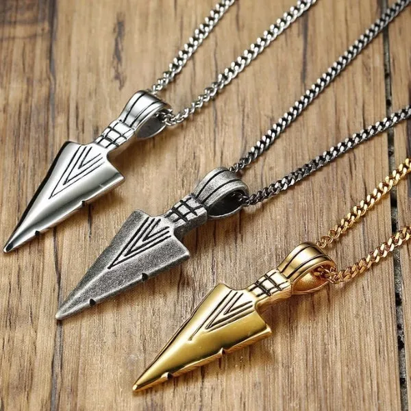 Classy Men Gold Arrowhead Pendant Necklace