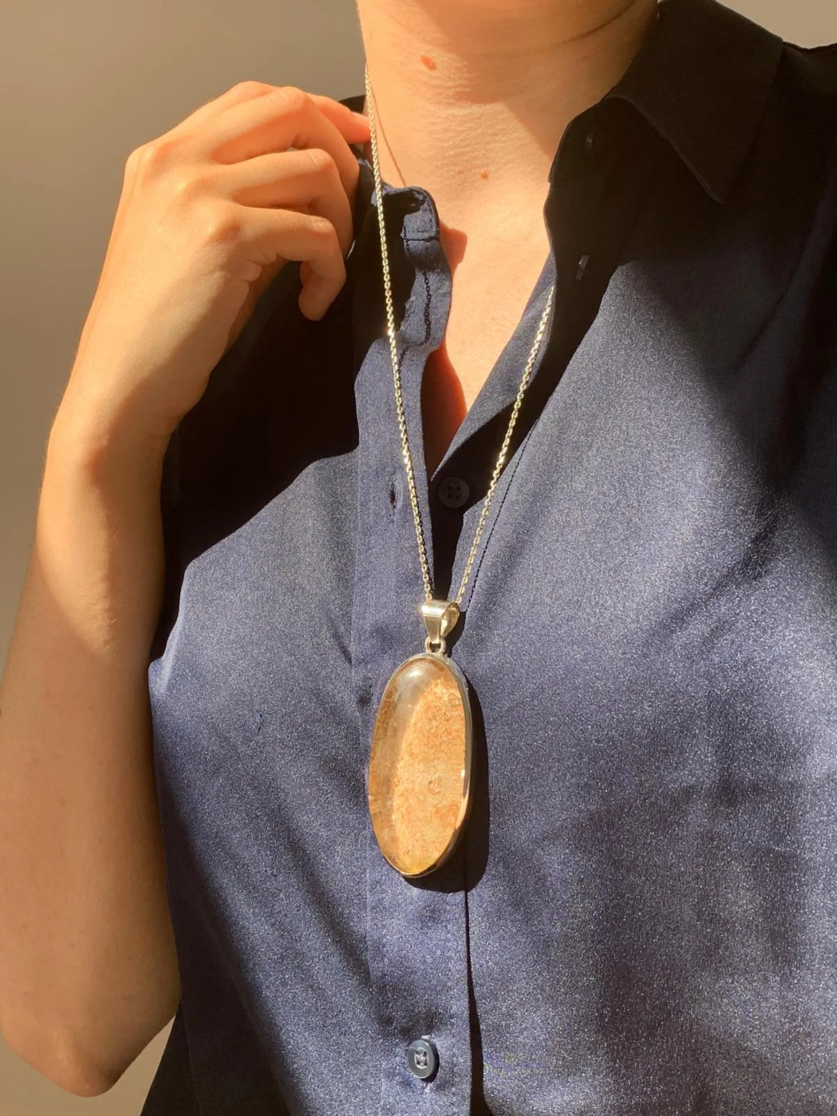 Garden Quartz Naevia Pendant - XLong Oval