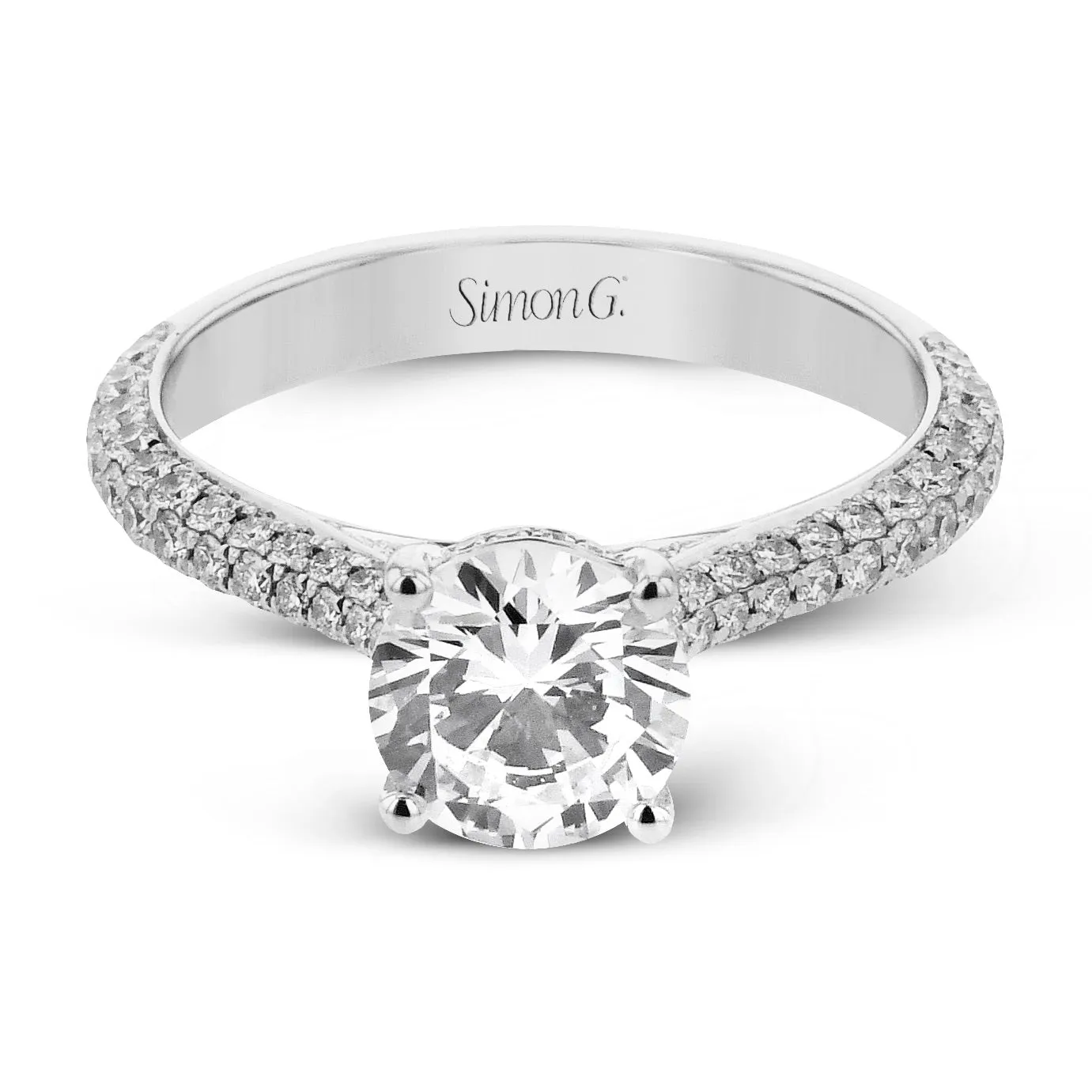 Round-Cut Engagement Ring in White Gold With Diamonds