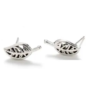 Tiny Garden Leaf Stud Woman Earrings